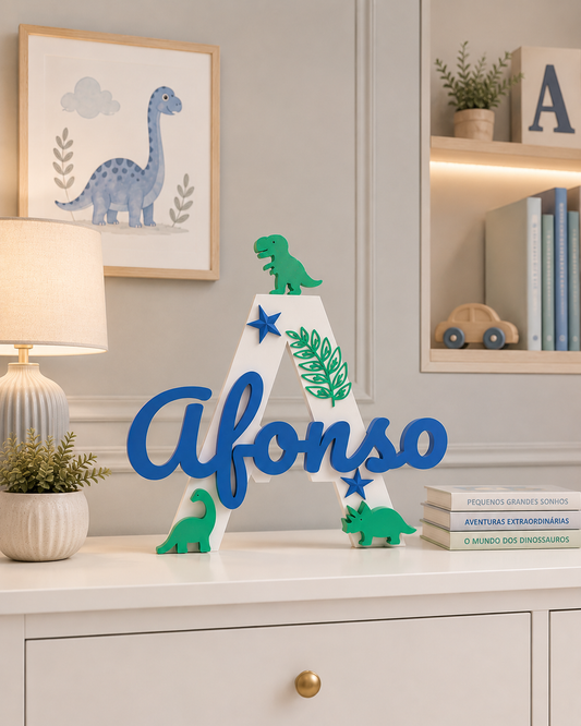 Nome de Menino Decorativo Personalizável com Dinossauros